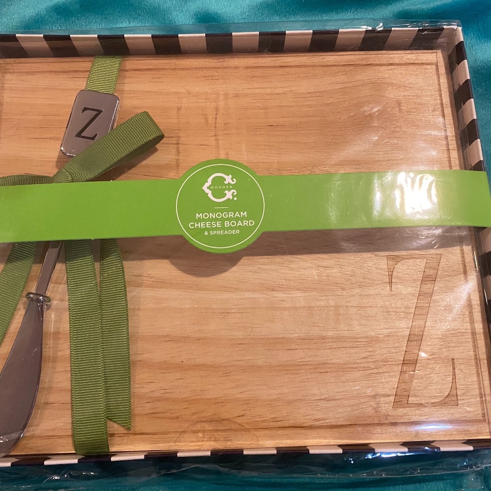 Cheese Board & Spreader with initial "z" NWT
